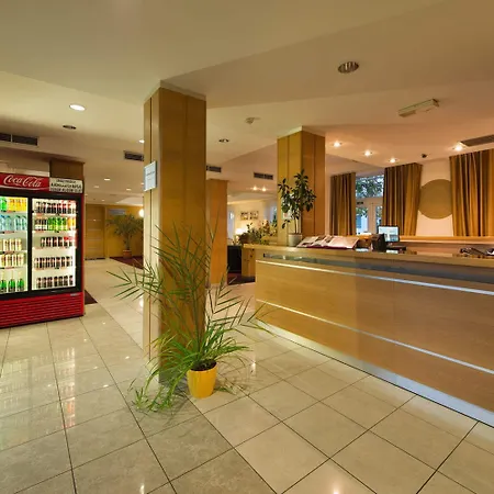 Ea Populus Hotel