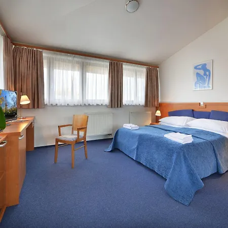 Hotel Ea Populus 3*