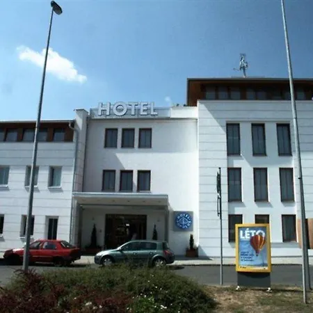 Hotell Ea Populus Prag