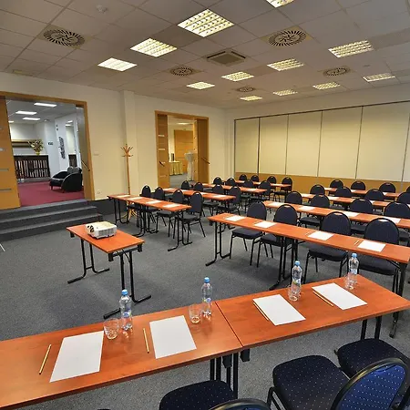 Hotell Ea Populus