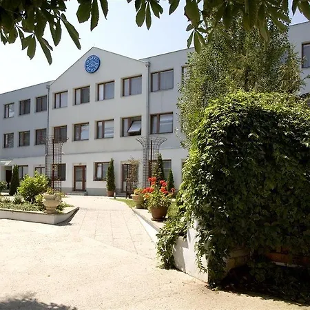 Hotel Ea Populus 3*