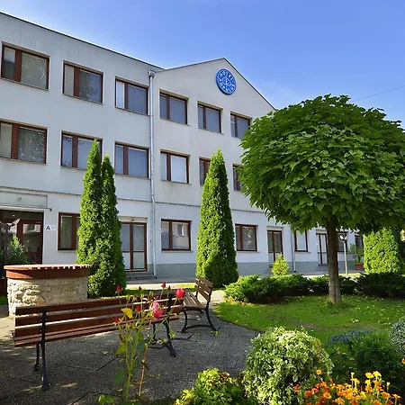 Ea Populus 3* Prague