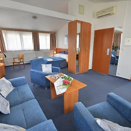 Ea Populus Hotel